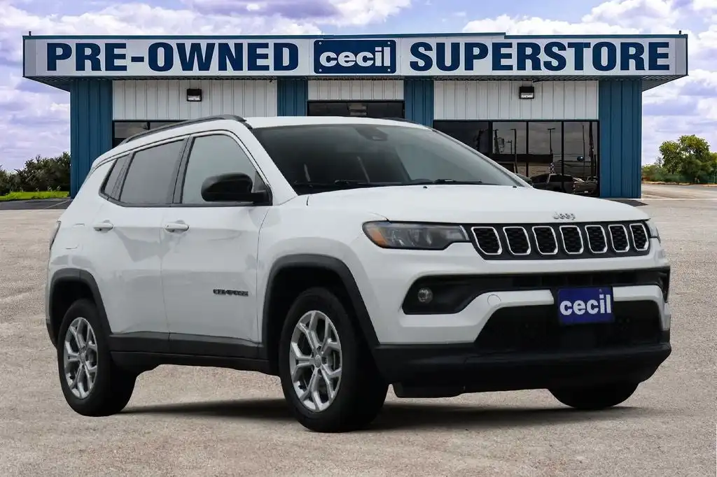 2024 Jeep Compass Latitude 4X4's photo
