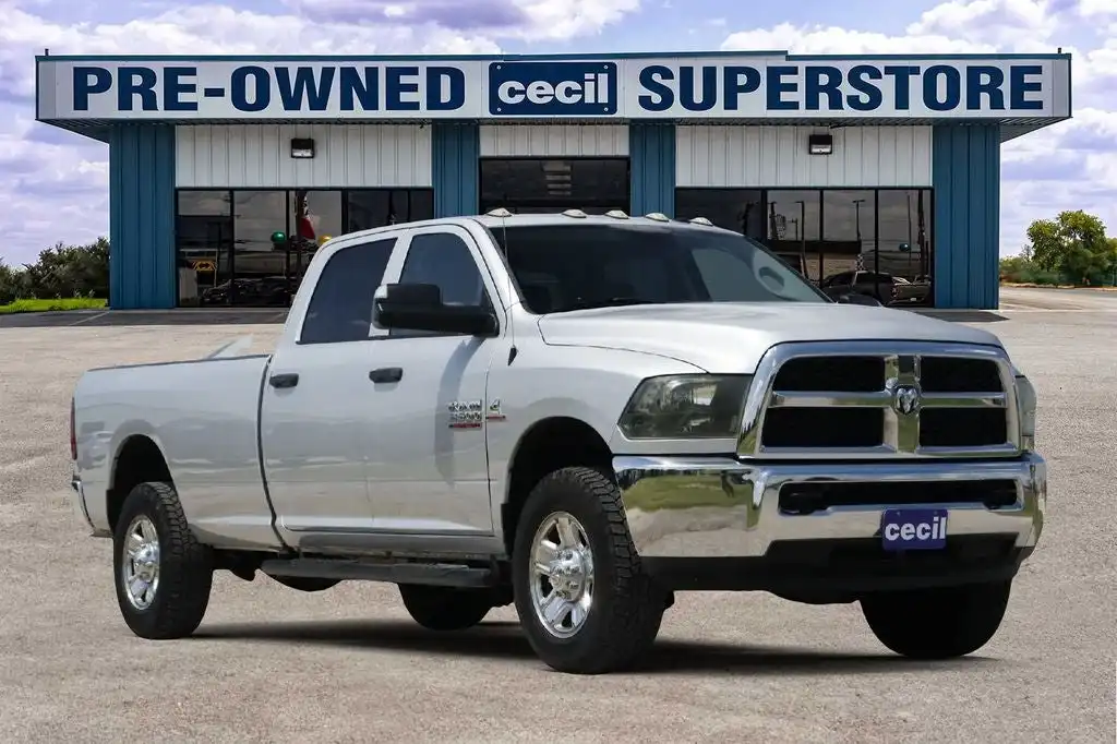2017 RAM 3500 Tradesman 4X4 Crew Cab LWB's photo