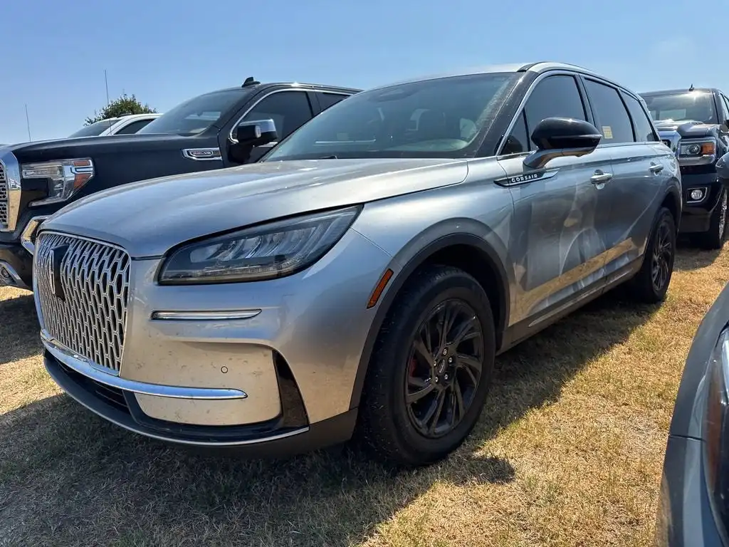 2024 Lincoln Corsair Premiere FWD's photo