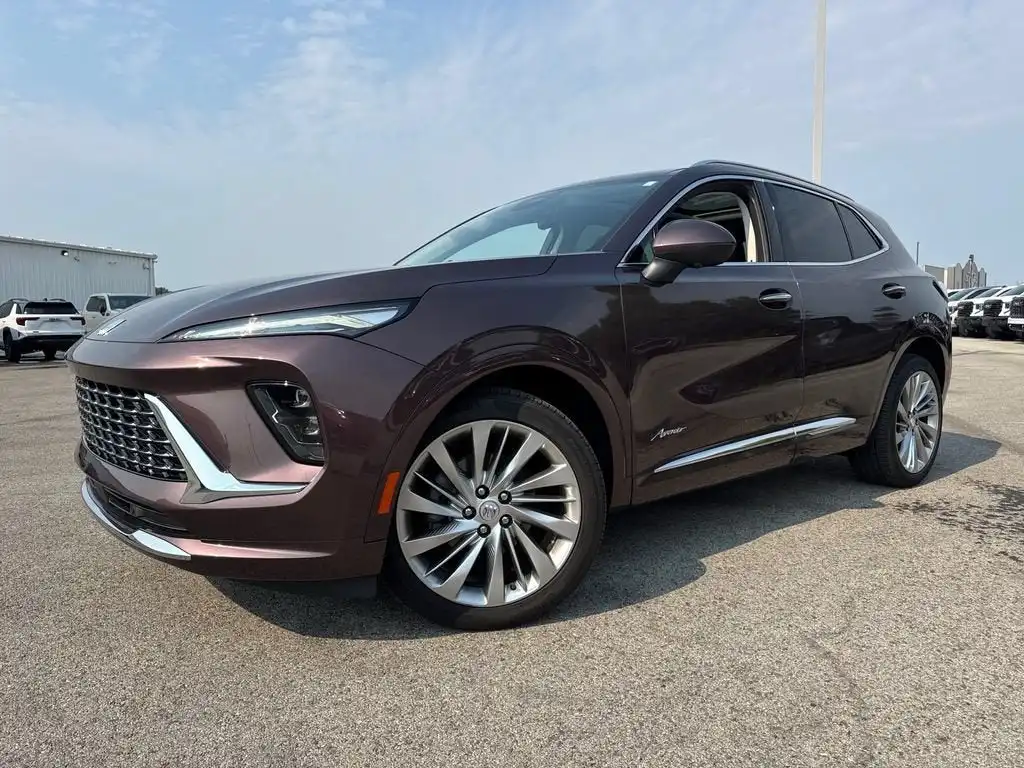 2025 Buick Envision Avenir AWD's photo