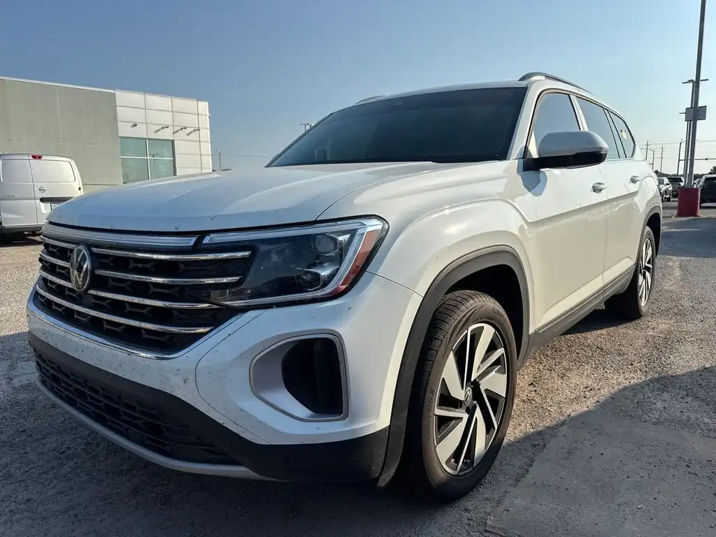 2024 Volkswagen Atlas 2.0T SE w/Tech's photo