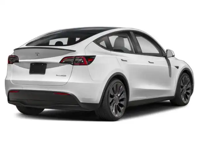 2022 Tesla Model Y Performance Dual Motor All-Wheel Drive's photo