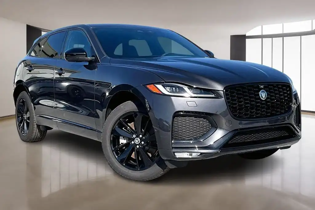 2026 Jaguar F-PACE P250 R-Dynamic S's photo