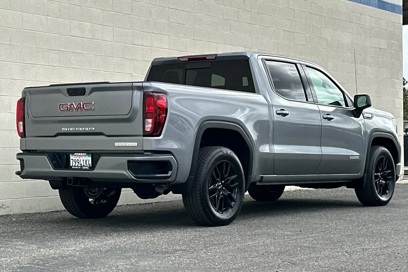 2026 GMC Sierra 2WD Crew Cab Short Box Elevation photo 4