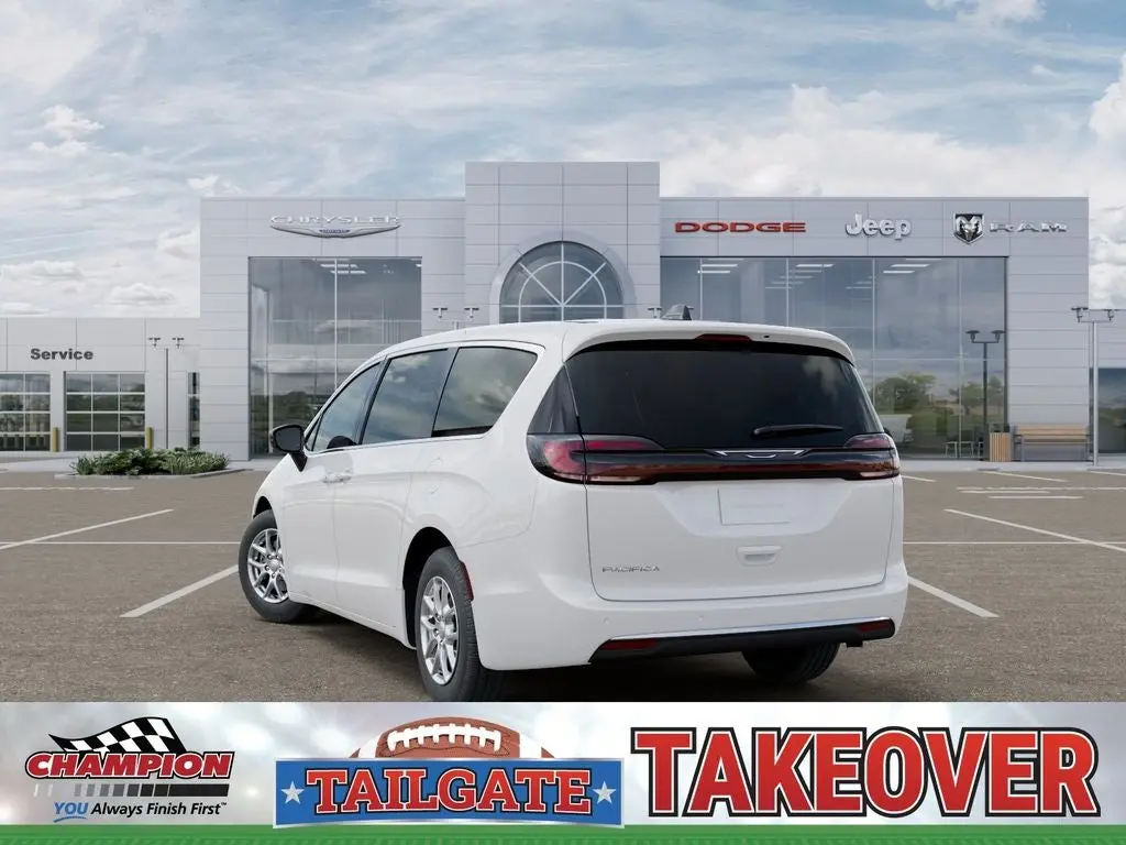 2027 Chrysler Pacifica Select photo 3