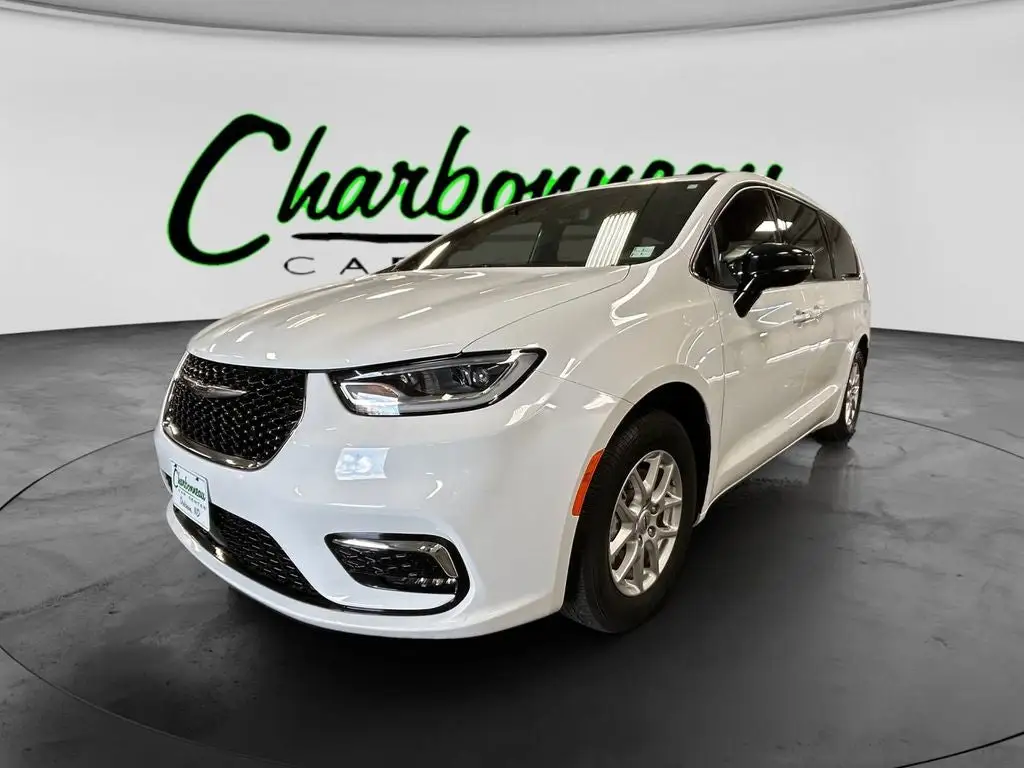 2025 Chrysler Pacifica Select photo 1