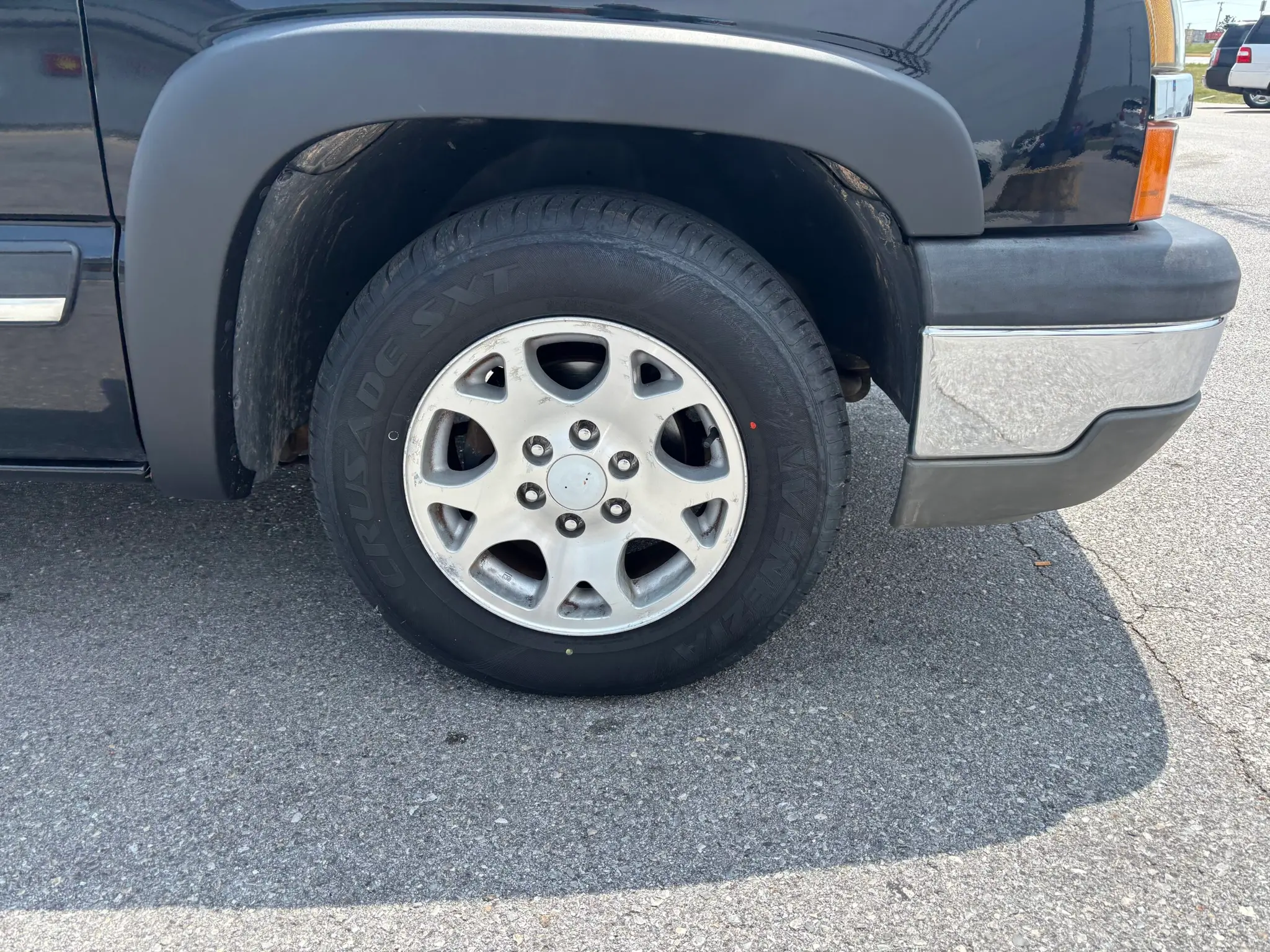 2003 Chevrolet Silverado 1500 Regular Cab SWB photo 4