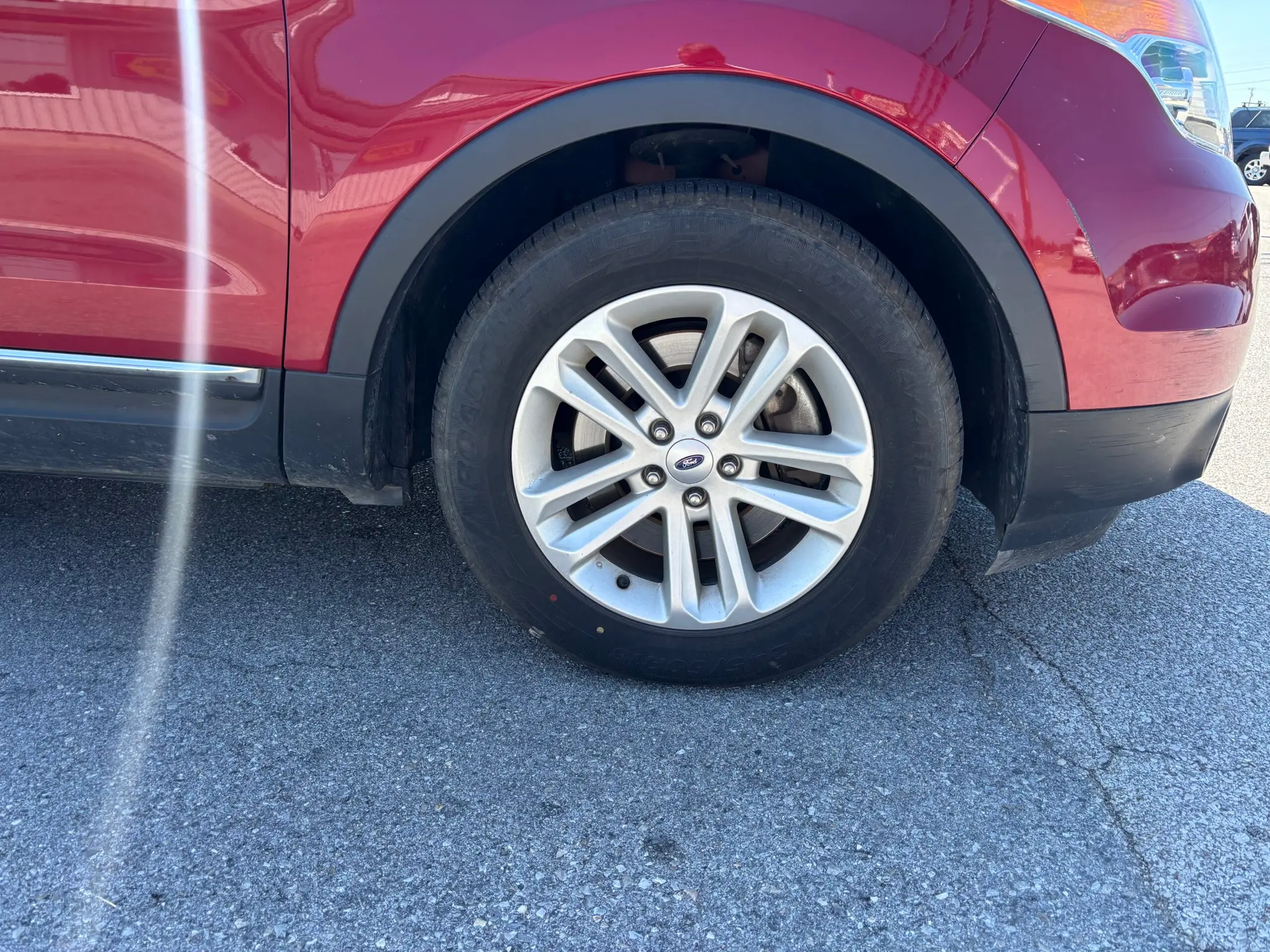 2014 Ford Explorer XLT photo 4