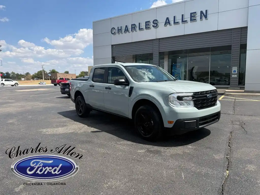 2024 Ford Maverick XL FWD's photo