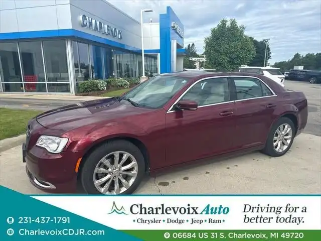 2017 Chrysler 300 Limited AWD's photo