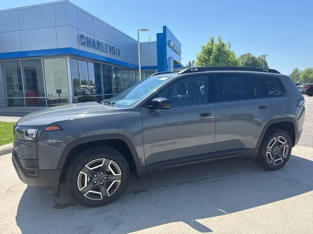 2026 Jeep Cherokee Limited Hybrid 4WD's photo