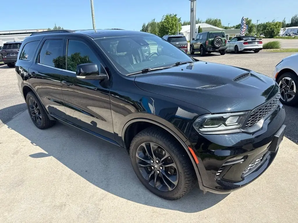 2023 Dodge Durango GT AWD Plus photo 3