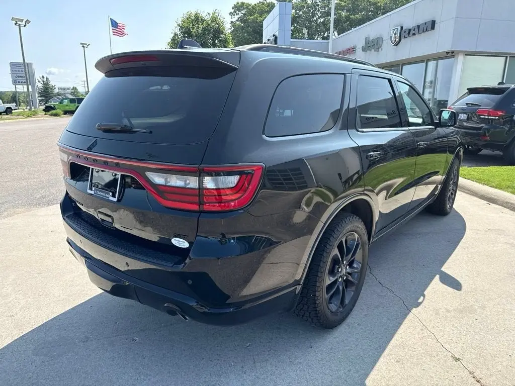 2023 Dodge Durango GT AWD Plus photo 5