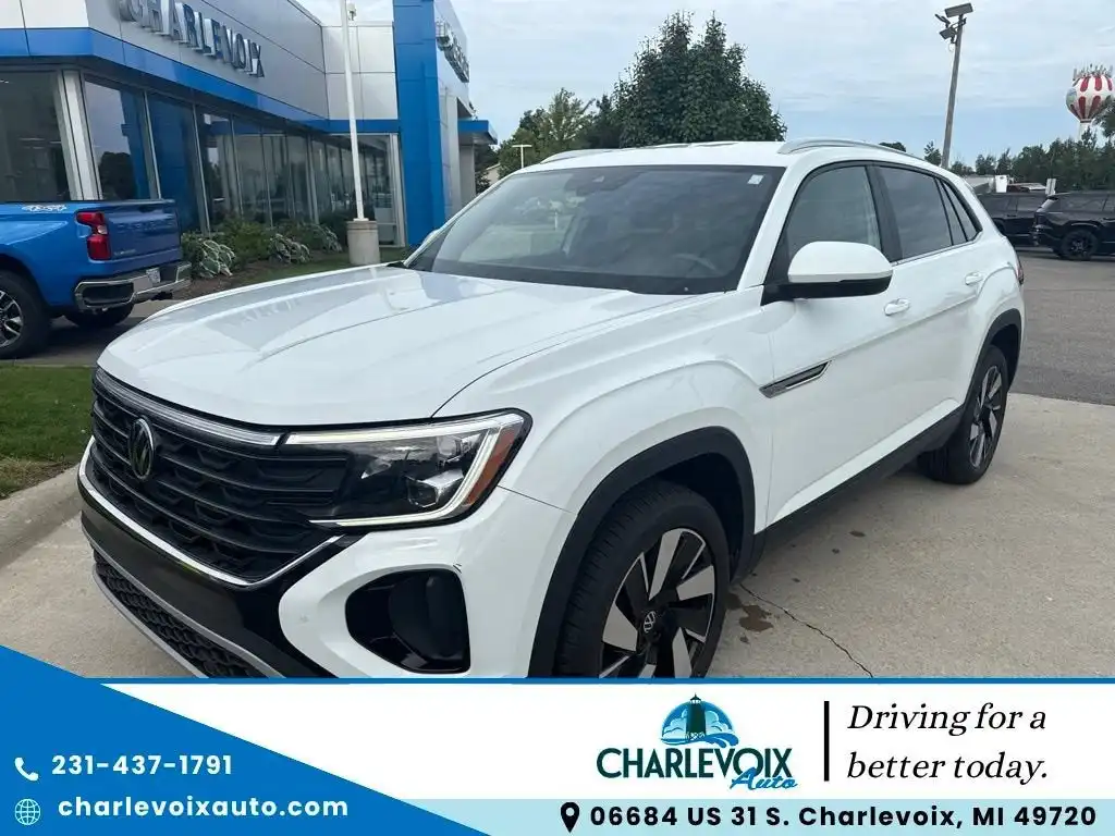 2024 Volkswagen Atlas Cross Sport 2.0T SE with Tech 4Motion's photo