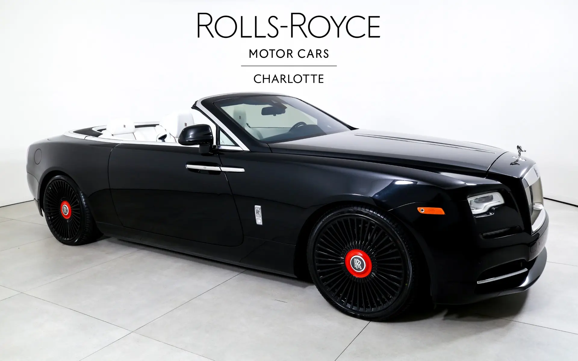 2017 Rolls-Royce Dawn Base photo 5