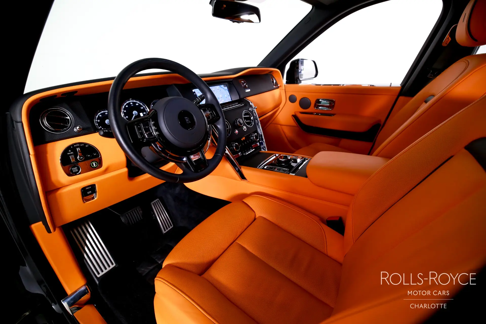2023 Rolls-Royce Cullinan Base photo 4