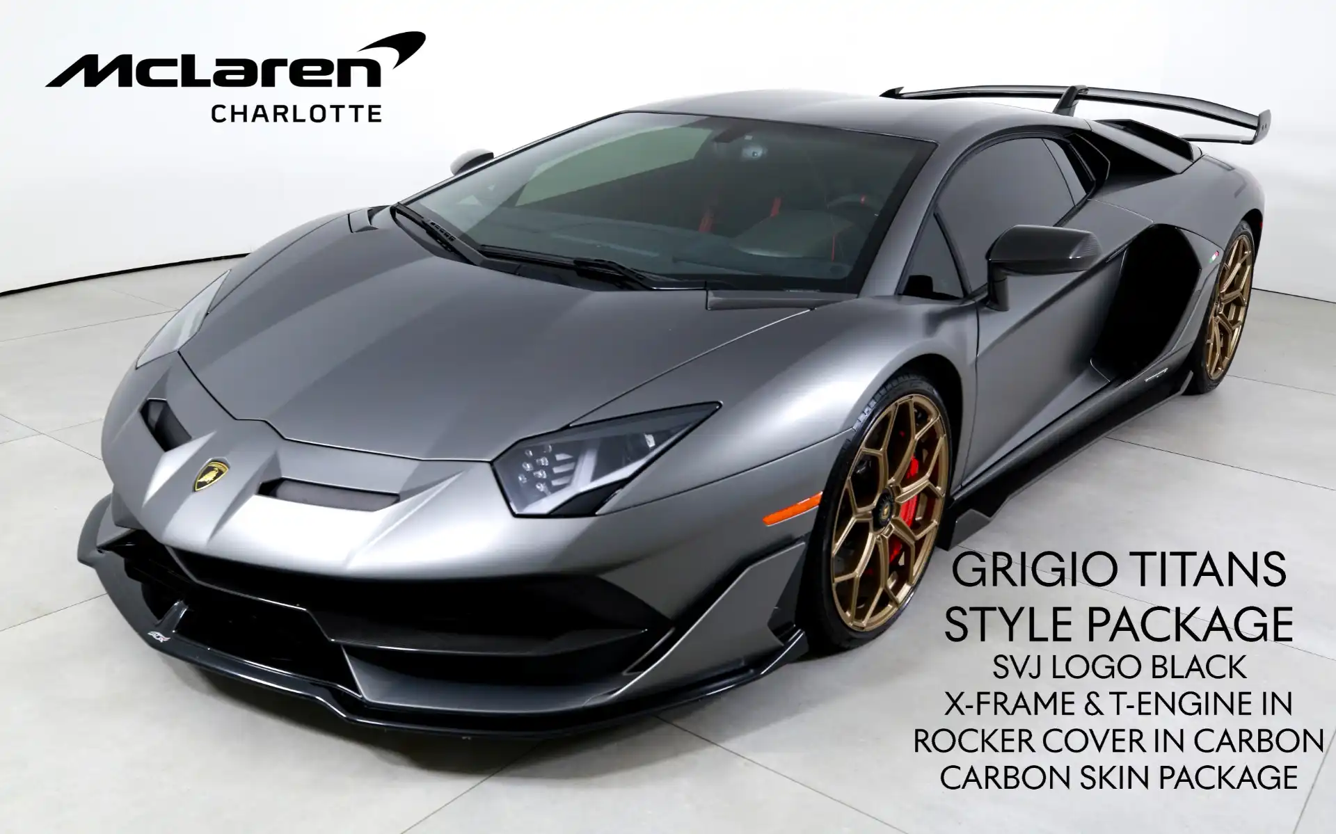2020 Lamborghini Aventador SVJ Coupe's photo