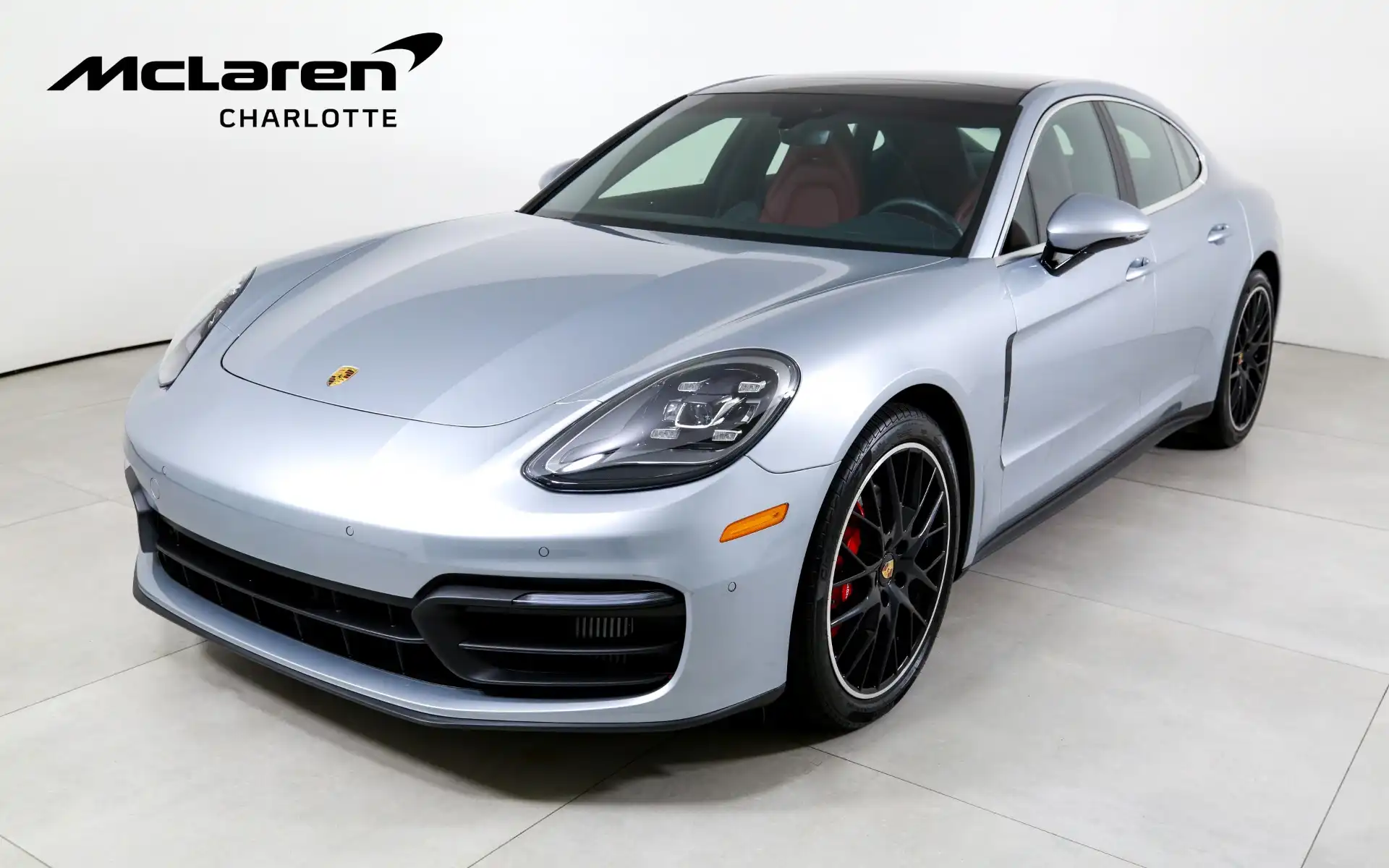 2021 Porsche Panamera 4S's photo