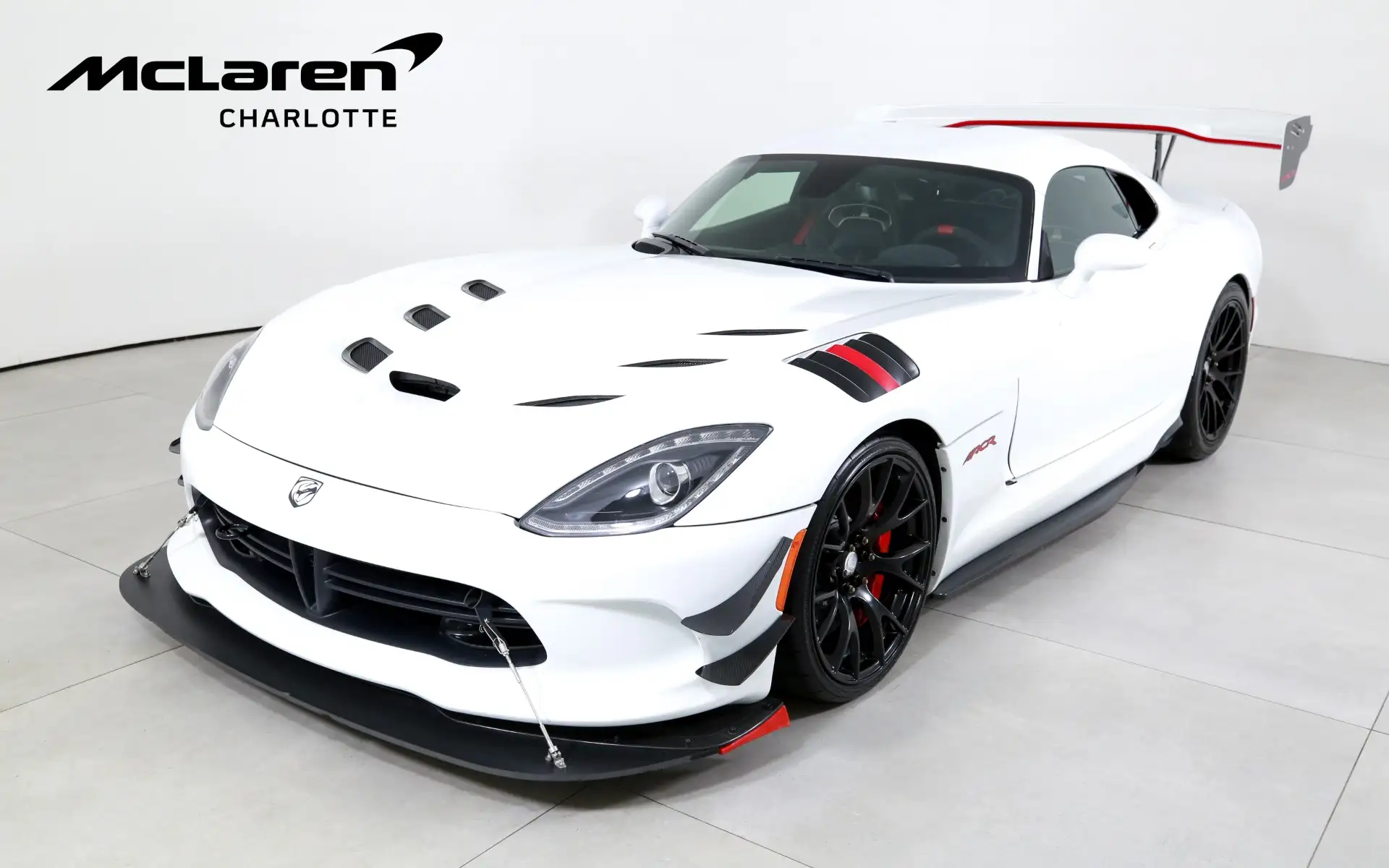 2017 Dodge Viper ACR's photo
