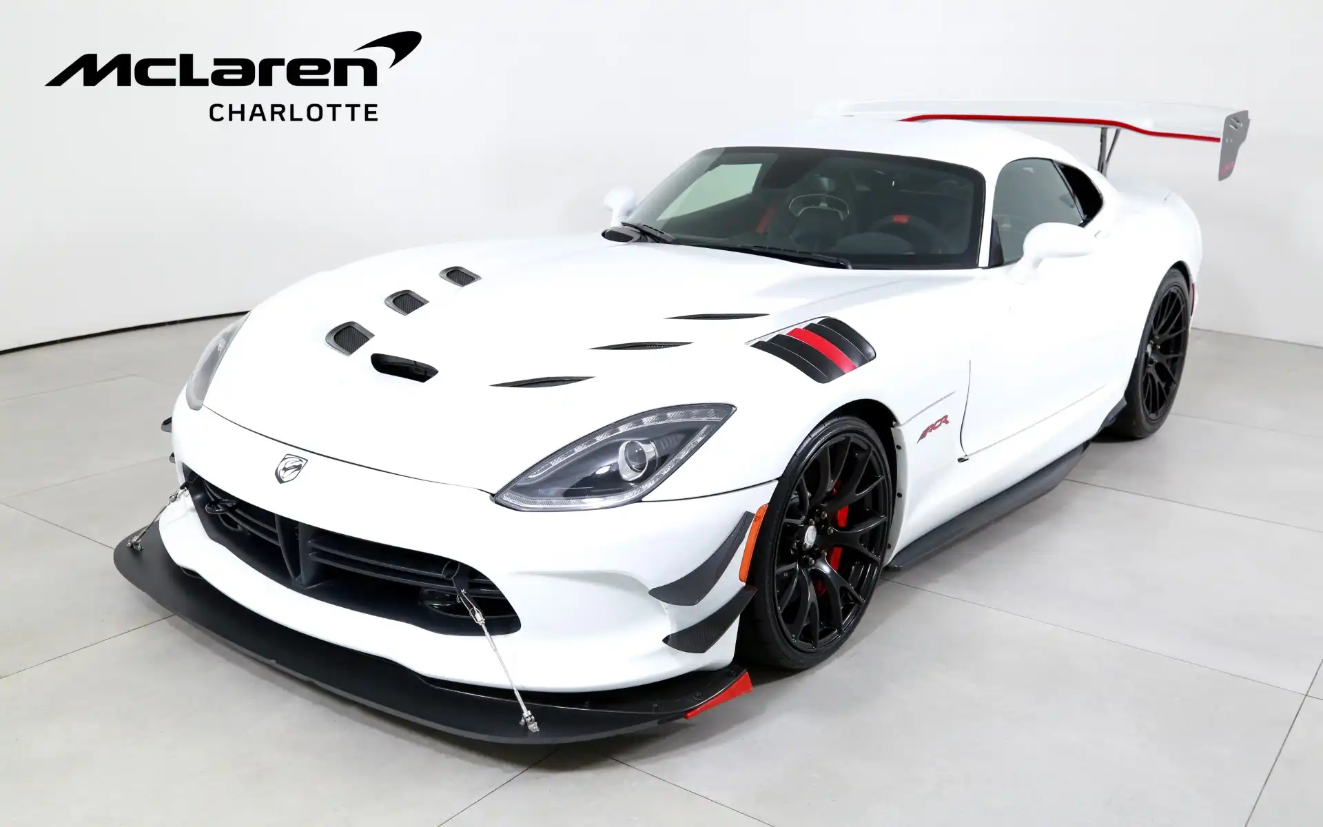 2017 Dodge Viper ACR's photo