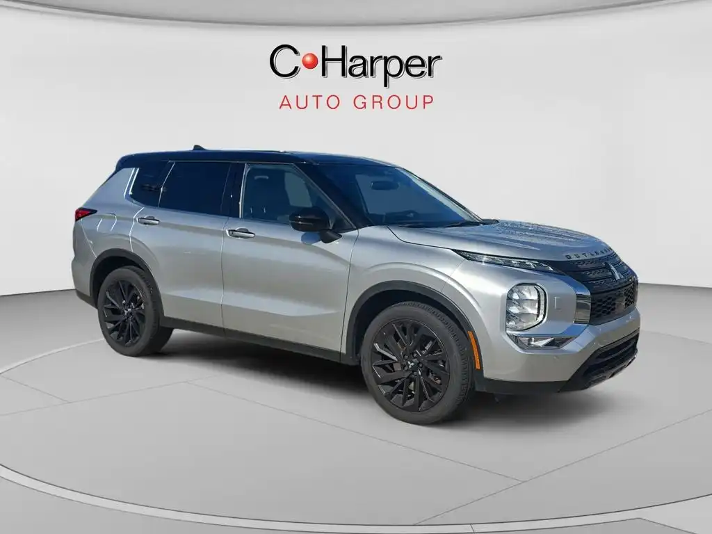 2023 Mitsubishi Outlander SEL Black Edition S-AWC's photo