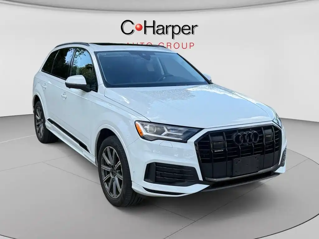 2023 Audi Q7 45 Premium Plus quattro Tiptronic's photo