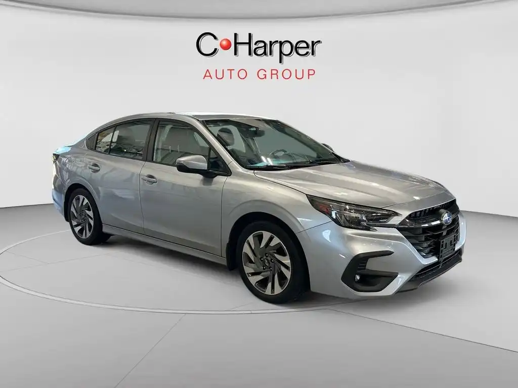 2024 Subaru Legacy Limited's photo