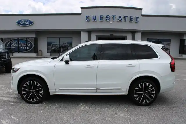 2025 Volvo XC90 B6 Plus Bright 7-Seater 4WD's photo