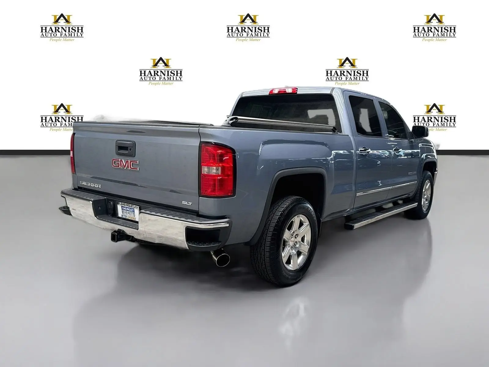2015 GMC Sierra 4WD Crew Cab SLT SWB photo 5