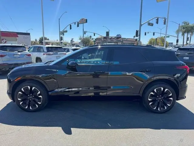 2024 Chevrolet Blazer EV RS AWD photo 5