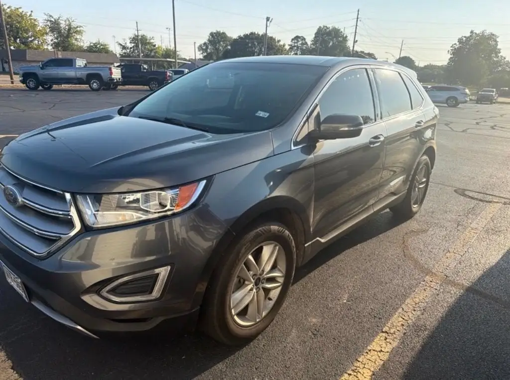 2017 Ford Edge SEL photo 1