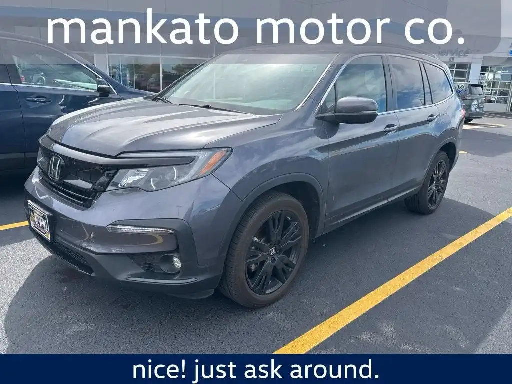 2022 Honda Pilot SE AWD's photo