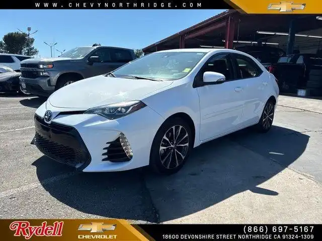 2019 Toyota Corolla SE AT's photo