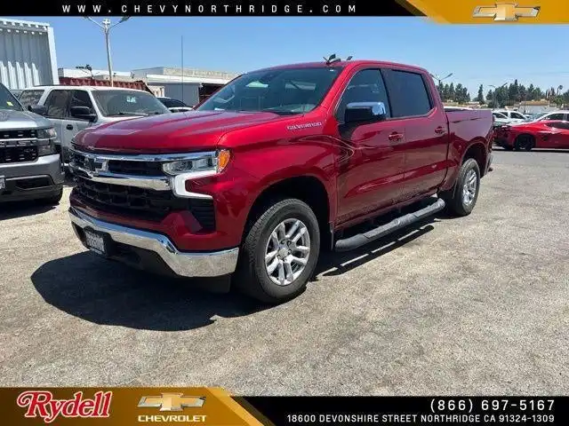 2023 Chevrolet Silverado 1500 LT Crew Cab Short Box's photo