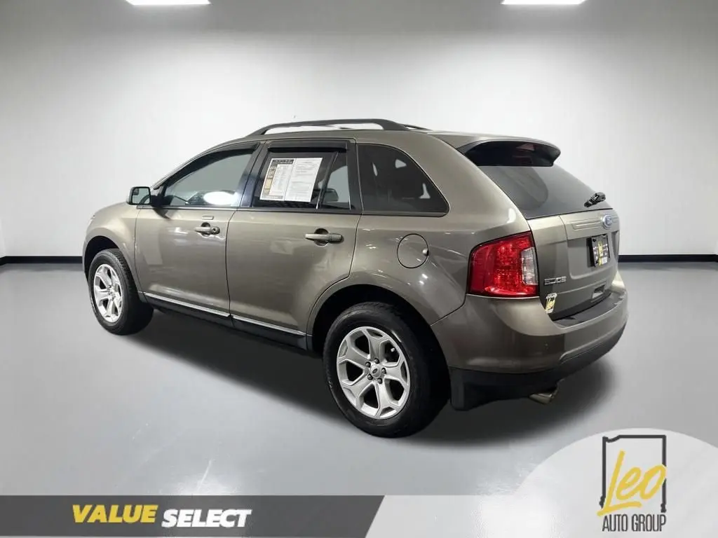 2012 Ford Edge SEL photo 5