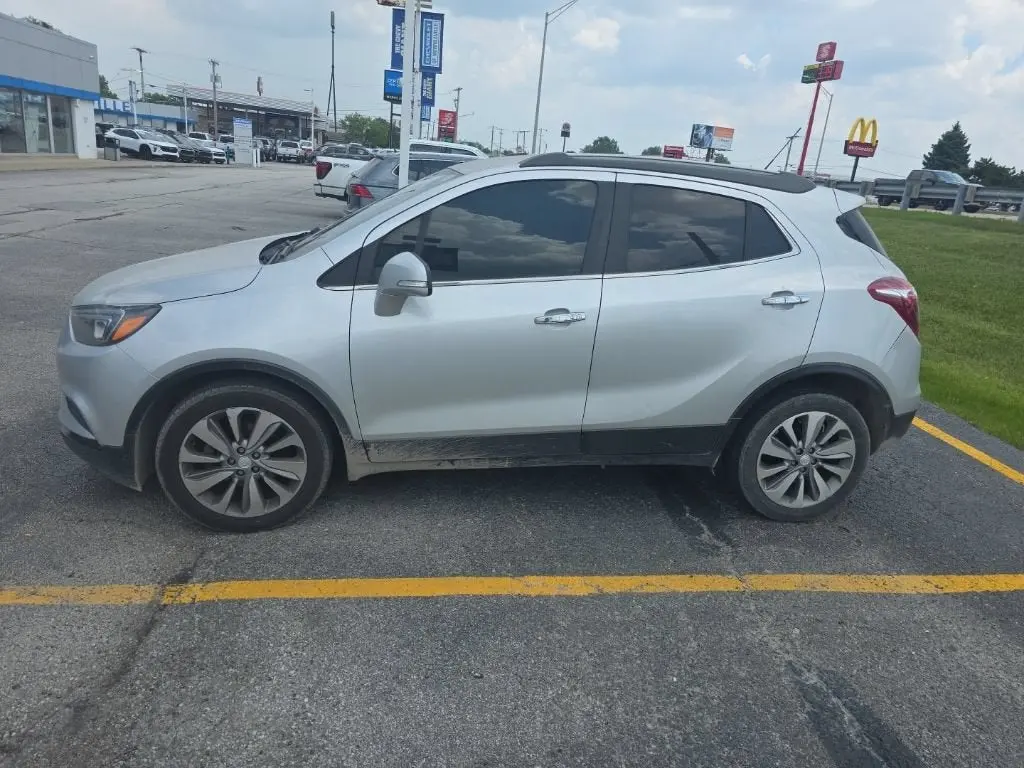 2018 Buick Encore Preferred photo 3