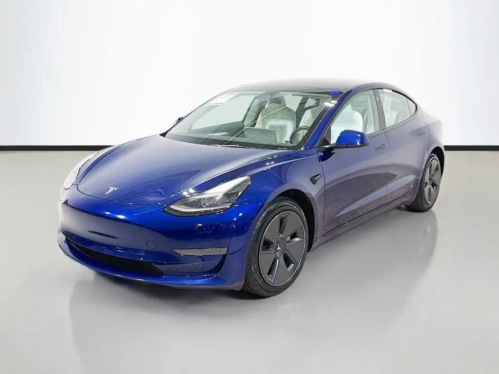 2023 Tesla Model 3 Base photo 5