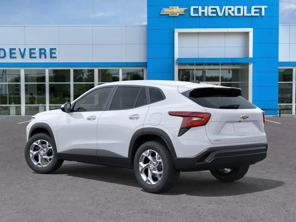 2026 Chevrolet Trax LS photo 3