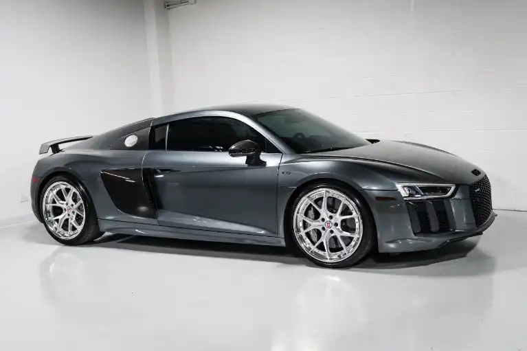 2018 Audi R8 V10 plus Coupe quattro S tronic's photo