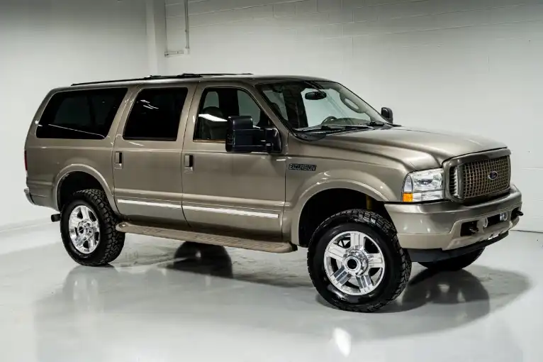 2003 Ford Excursion Limited 6.0L 4X4's photo