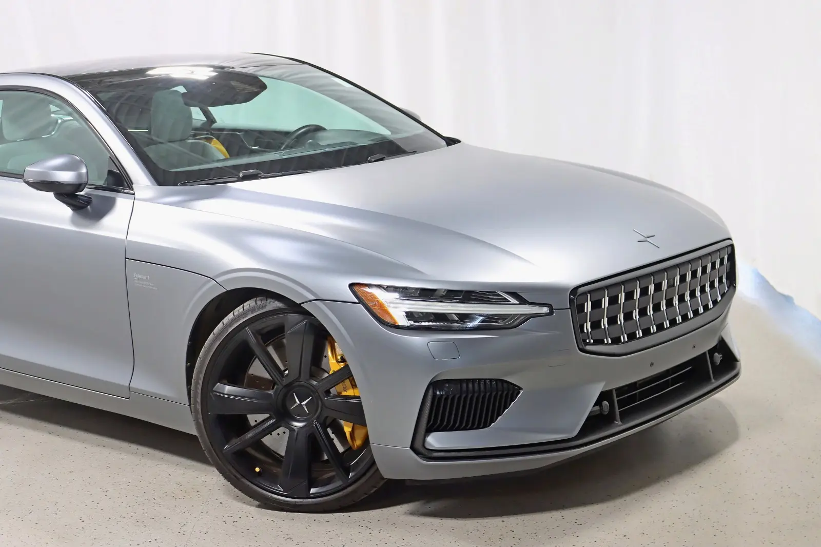 2020 Polestar 1 undefined photo 3