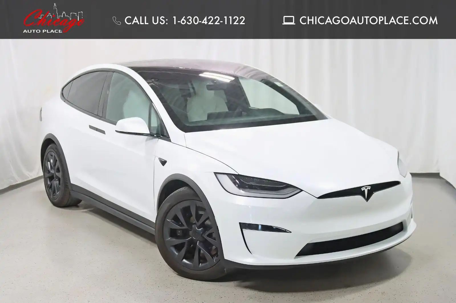 2023 Tesla Model X Long Range's photo