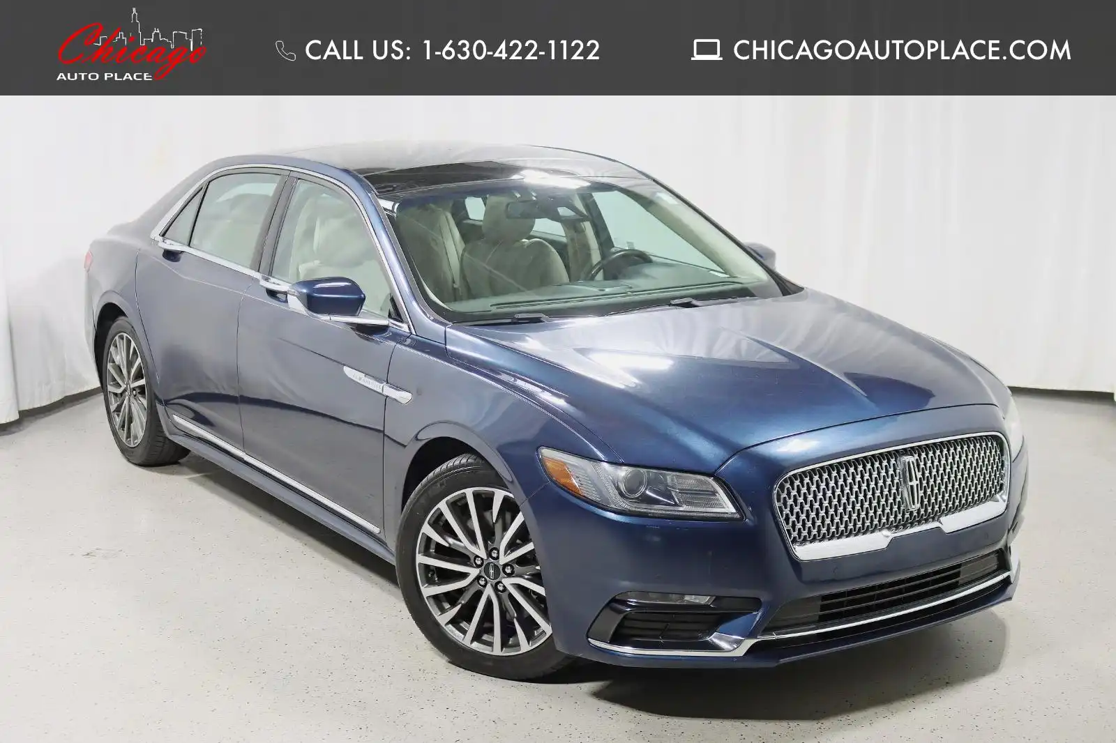 2017 Lincoln Continental Select AWD's photo