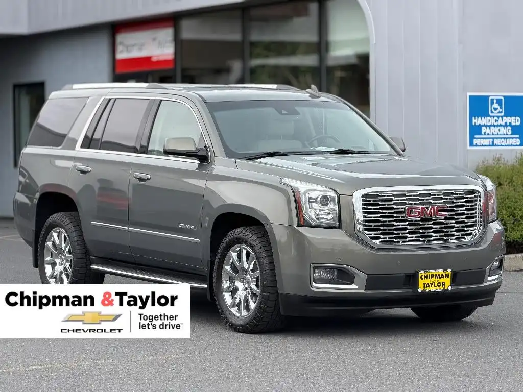 2018 GMC Yukon 4WD Denali's photo