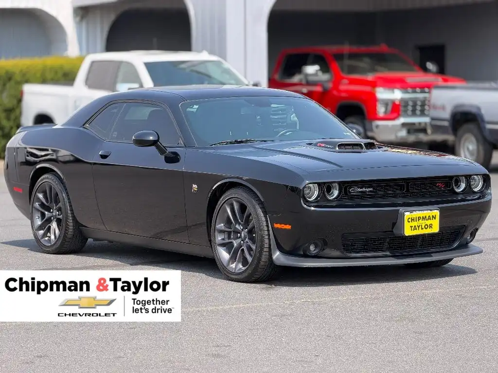 2020 Dodge Challenger R/T Scat Pack's photo