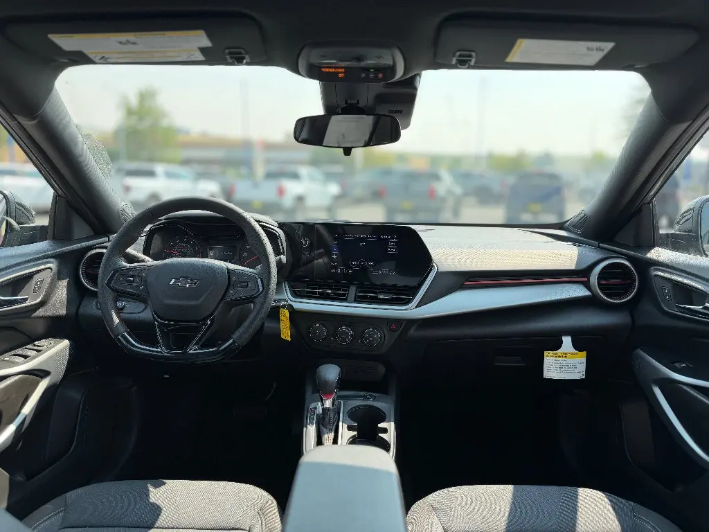 2026 Chevrolet Trax 1RS photo 5