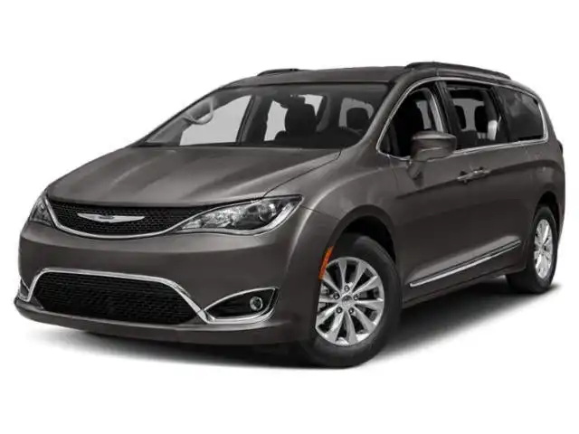 2019 Chrysler Pacifica Touring L's photo