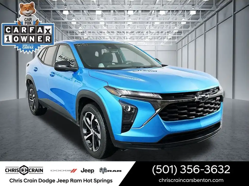 2025 Chevrolet Trax 1RS's photo