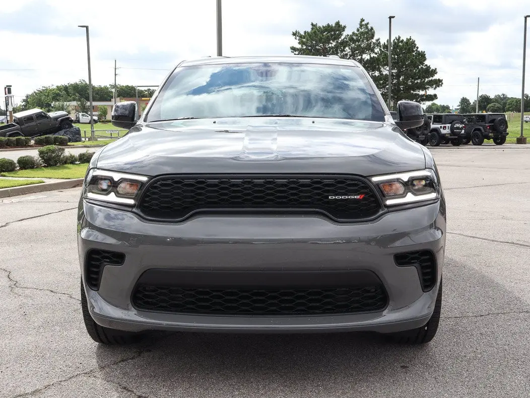 2026 Dodge Durango GT AWD photo 4