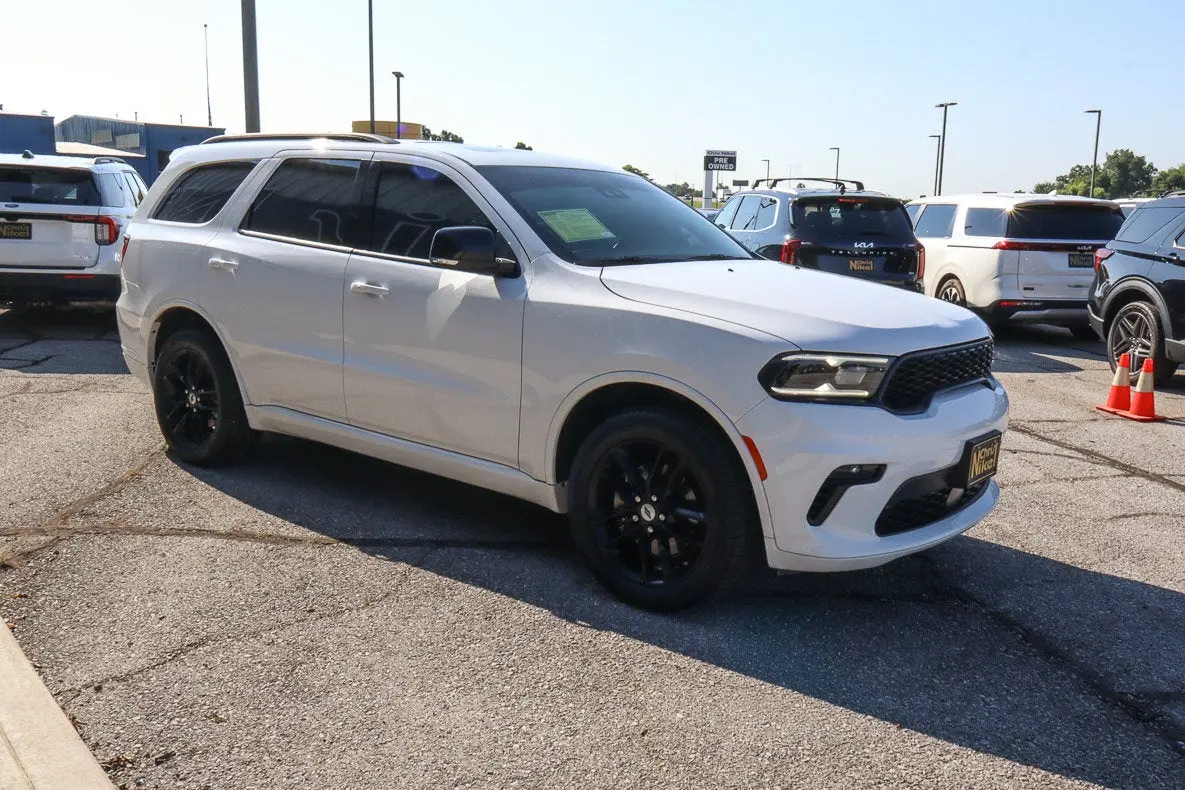 2023 Dodge Durango GT Plus AWD photo 3